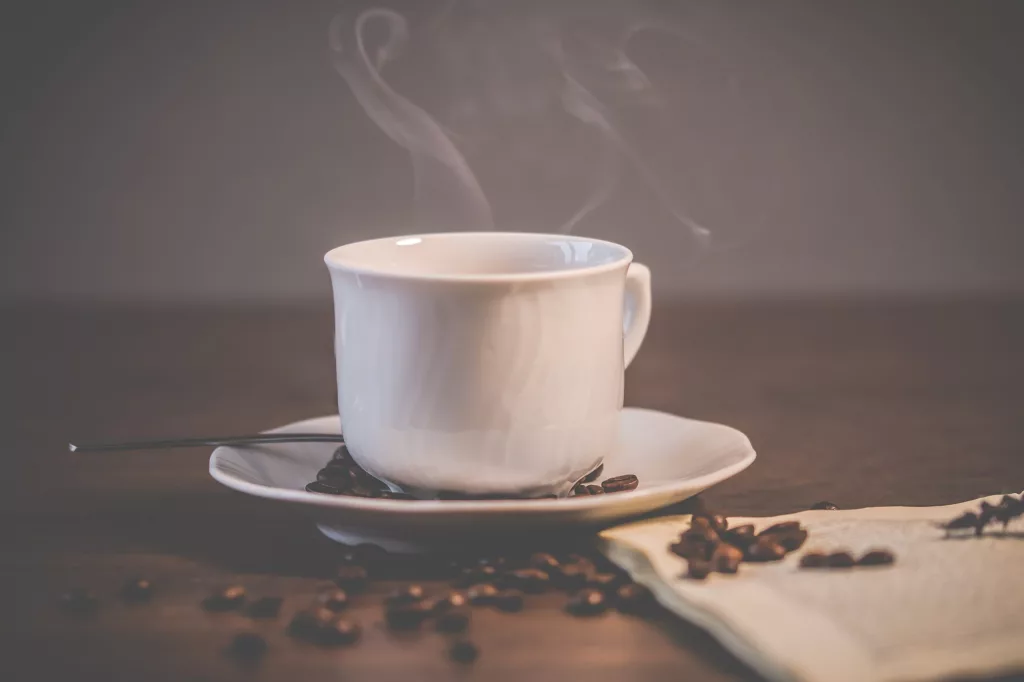 Smart Mug Monitors Caffeine Intake