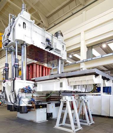 Cannon highlights sustainability-driven innovation for the automotive and wind energy industries at JEC World 2023
