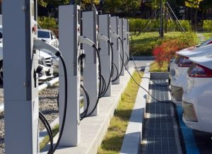 Is it Worth Switching to Electric Vehicles in 2023?