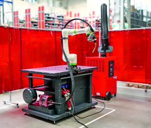 Find out how you can elevate your production processes with a Fronius Cobot. 