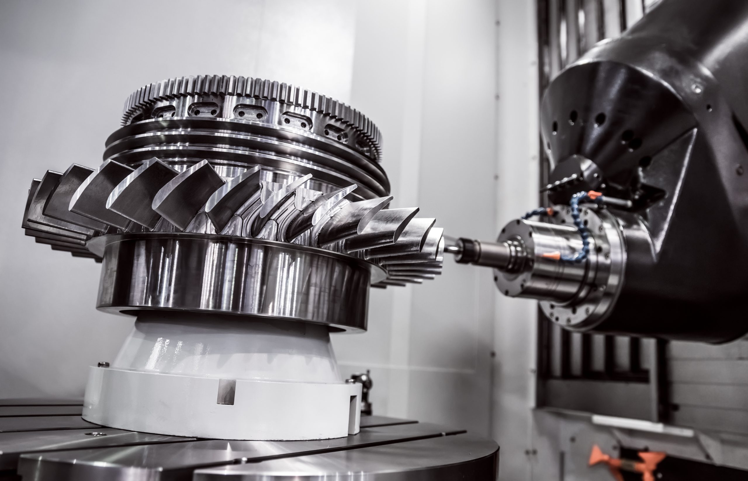 Confidence dips among UK SMEs, but positivity for Manufacturing & Engineering continues to improve