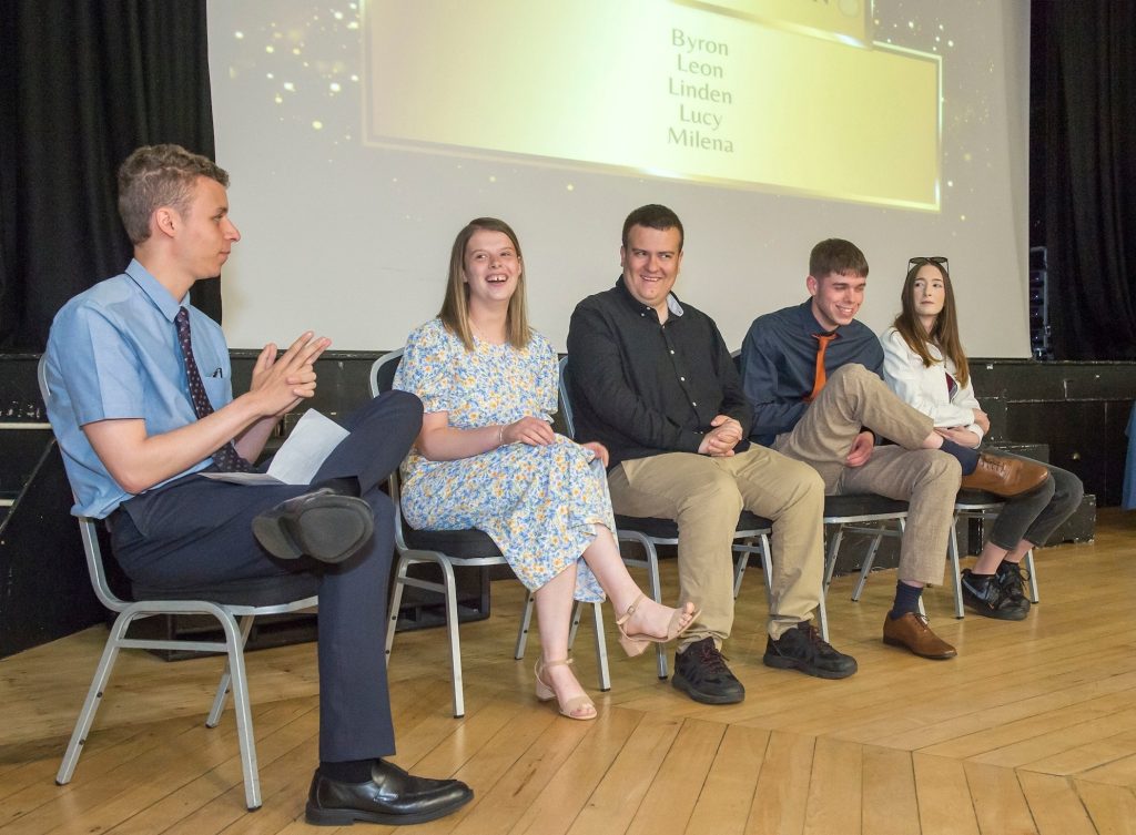 Siemens Mobility graduates