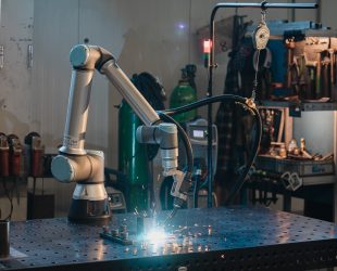 Discover How Cobots Are Shaping the Future of Manufacturing – Register Now