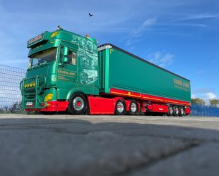 Showstopping Krone Trailer Measures up for High Profile Operator