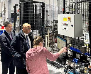 Senior MP Visits High Voltage Lab and Talks Policy with University of Manchester Experts