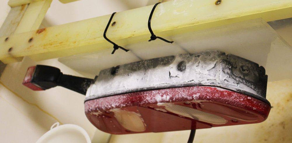 331125 - Truck-Lite test facility CORROSION