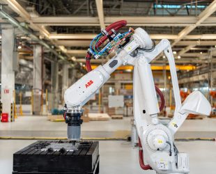 ABB Expands Modular Large Robot Portfolio