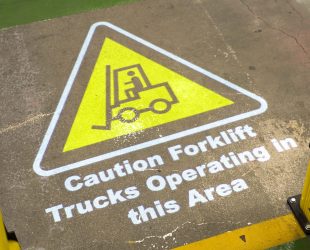 Automated Projected Signage Makes Workplace Safer for Leading Renewables Manufacturer