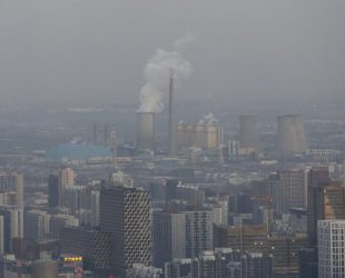 Second red smog alert as Beijing’s air quality deteriorates