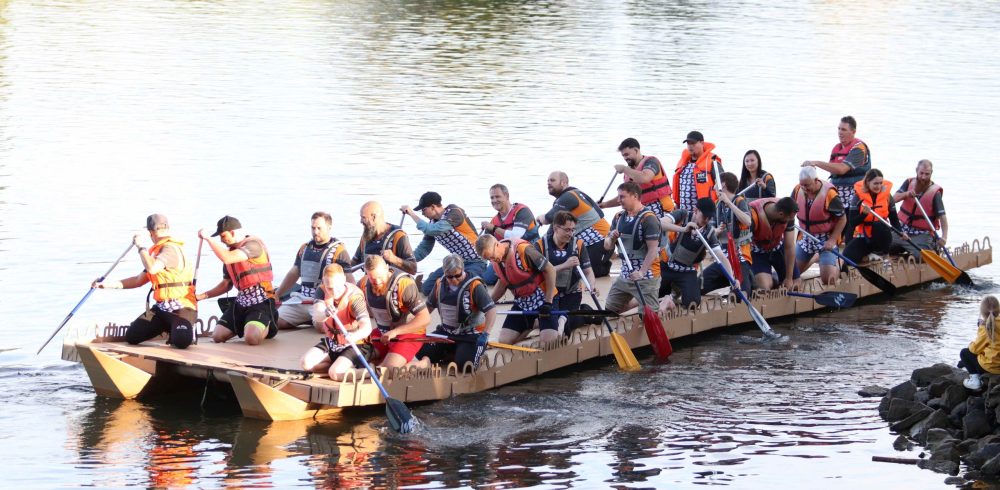 DS Smith record for sailing in a corrugated cardboard catamaran