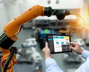 Industry 4.0 & Smart : The Future of Production