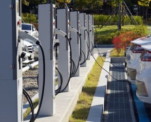 Is it Worth Switching to Electric Vehicles in 2023?