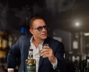 Hollywood Legend Jean-Claude Van Damme Launches his own Irish Whiskey Brand ‘Old Oak’