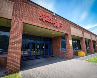 Kellogg's Factory Employees Donate to Local Charities