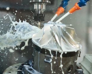 How Choosing the Right Metalworking Fluid Increases Productivity and Sustainability