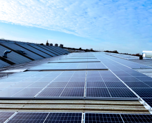 Net Zero Doesn’t Mean Net Cost: How Manufacturers Can Decarbonise on a Budget