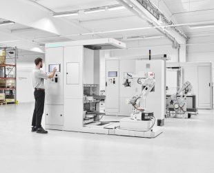 ABB’s Latest Flexible Robotic Handling Solutions on Show at MACH 2022