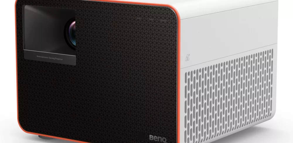 BenQ Launches the World’s First Fully Immersive Gaming 4LED Projector